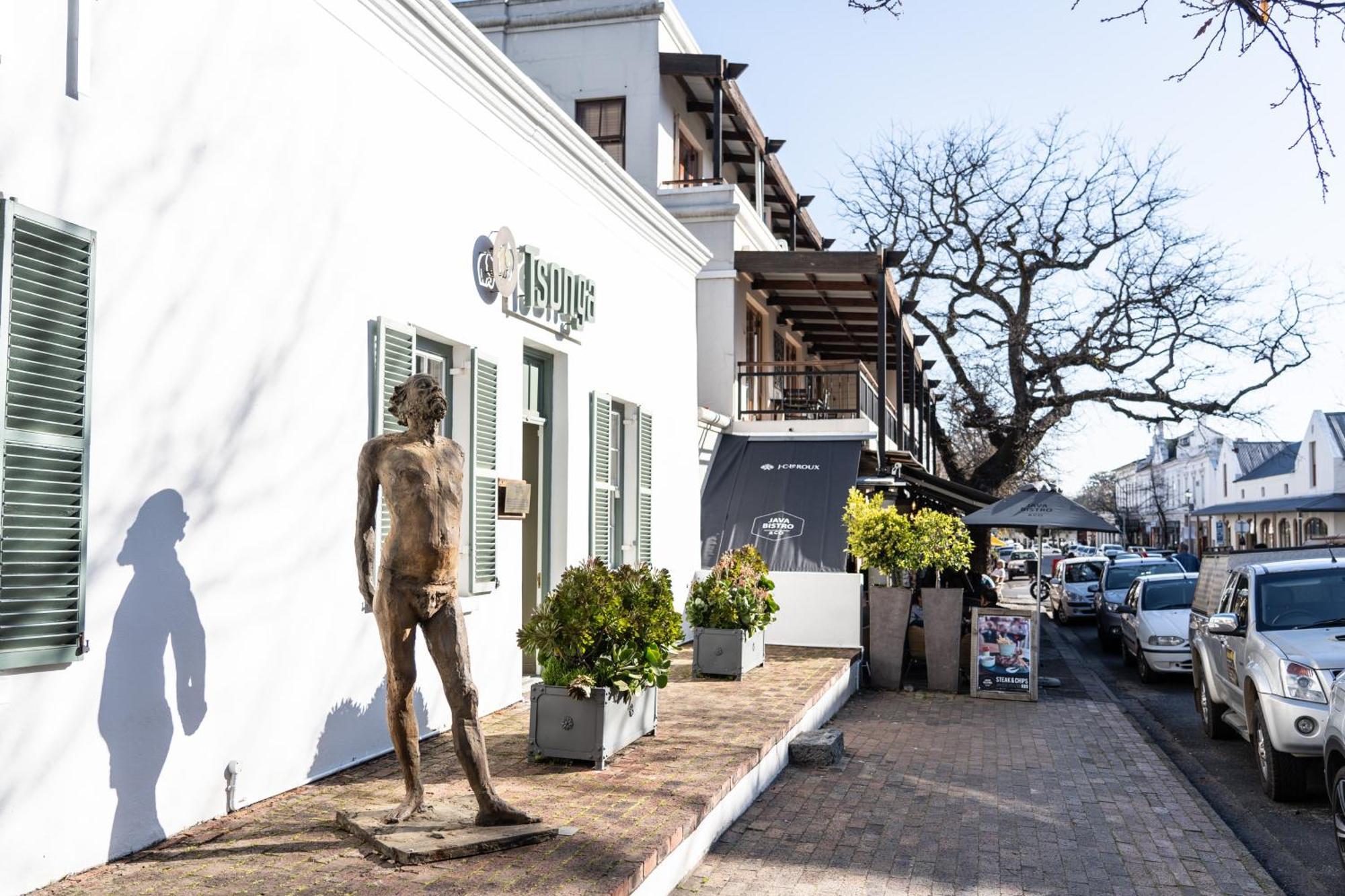 Апартаменты в Stellenbosch Central — 84 кв. м., спальни: 2, собственных ванных: 2 Экстерьер фото